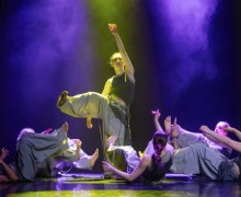 «Revolution of Dance» — растяжка и танцевальные направления для здоровья и красоты