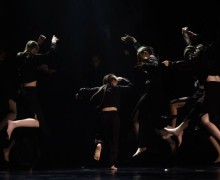 «Revolution of Dance» — растяжка и танцевальные направления для здоровья и красоты