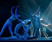 «Revolution of Dance» — растяжка и танцевальные направления для здоровья и красоты