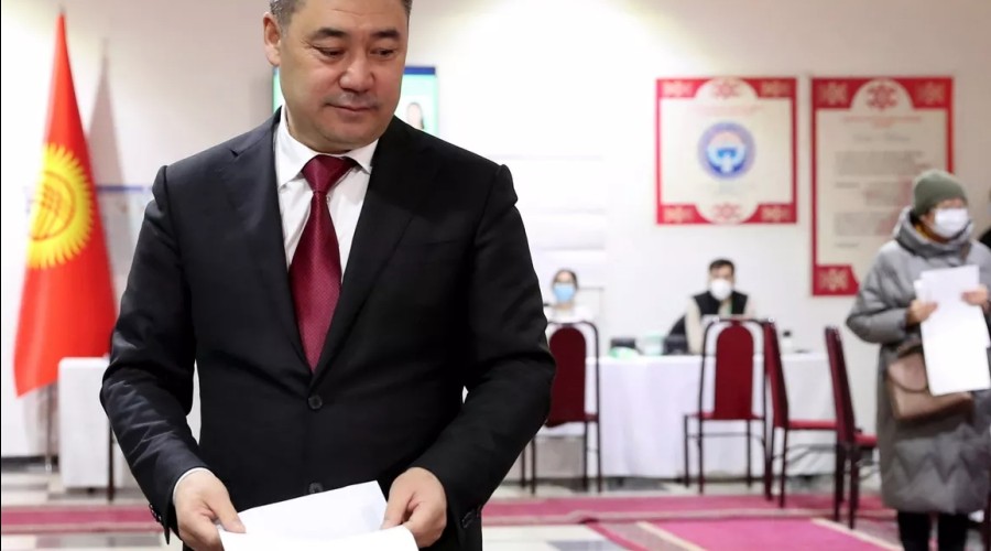 Президент Киргизии назначил дату досрочных выборов в парламент