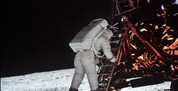 Кандидат на пост главы НАСА пообещал американскую базу на Луне